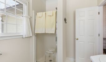 149 Tall Oaks Dr, Alto, GA 30510