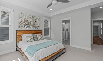 409 S Tunstall Ave, Apex, NC 27502