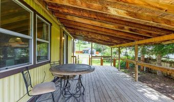 205 N C St, Albion, WA 99125