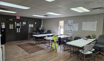 102 Vander Horck St, Britton, SD 57430