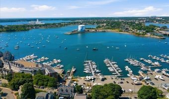 53 Front St 53, Beverly, MA 01915