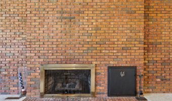 2713 WESTMEADE Rd, Albany, GA 31721