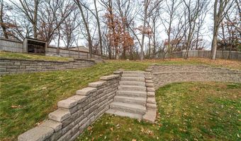 112 Sabra Ct, Apple Valley, MN 55124