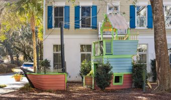 7 N Loudon, Beaufort, SC 29906