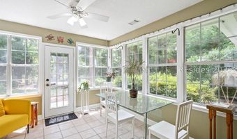 60 Thomas Sumter St, Beaufort, SC 29907