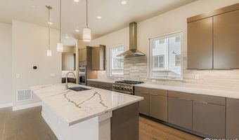 16569 Peak St, Broomfield, CO 80023