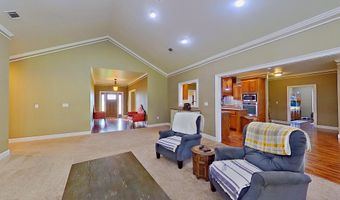 190 Claytie Douglas Rd, Alma, GA 31510