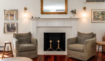 20 Babbidge Rd, Falmouth, ME 04105