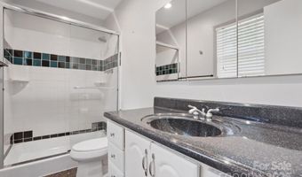 1917 Bentley Pl, Charlotte, NC 28205