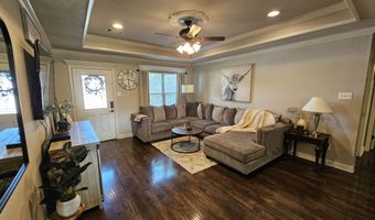 15 Marlin Dr, Austin, AR 72007