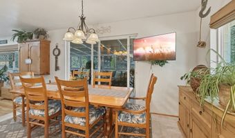 1099 PARKVIEW Dr, Brookings, OR 97415