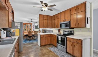 1424 Ash St, Alexandria, MN 56308