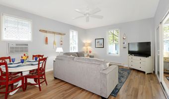 454 Post Rd, Wells, ME 04090