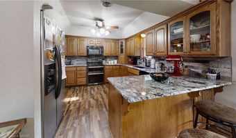904 5th Ter, Barling, AR 72923