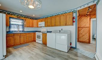 290 W Prospect Ave, Aberdeen, NJ 07735
