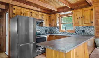 450 Franklin Rd, Coventry, RI 02816