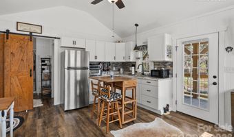 46 S Kimiko Ln, Balsam Grove, NC 28708