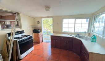 549 SE 2nd St, Belle Glade, FL 33430