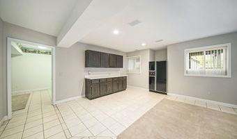 1989 Stonebridge Dr N, Ann Arbor, MI 48108