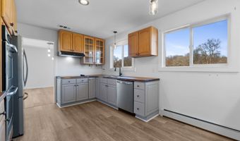 475 Parum Rd, Colchester, CT 06415