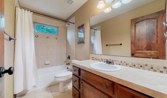 1030 5th St, Berthoud, CO 80513