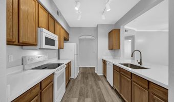 955 E KNOX Rd 110, Chandler, AZ 85225