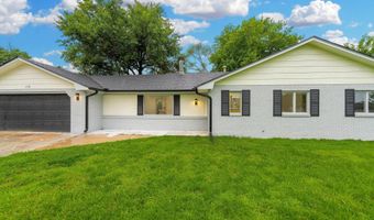 218 Aaron Dr, Andover, KS 67002