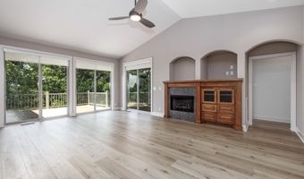 15 Binefar Ln, Hot Springs Village, AR 71909