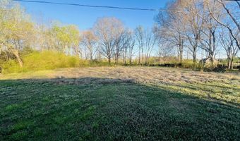 723 E Center St, Beebe, AR 72012