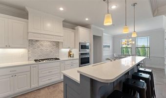 1111 Spring Hollow Rd, Bentonville, AR 72713