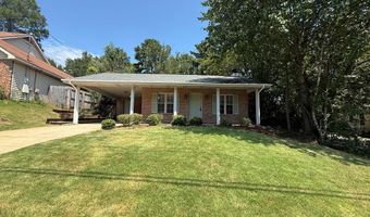 1010 DEKALB St, Auburn, GA 36830