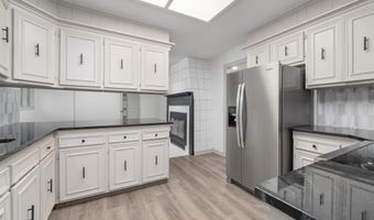 218 Aaron Dr, Andover, KS 67002