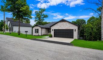 28 Berkshire Dr, Bella Vista, AR 72714