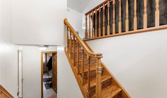 3628 Nautilus Trl, Aurora, OH 44202