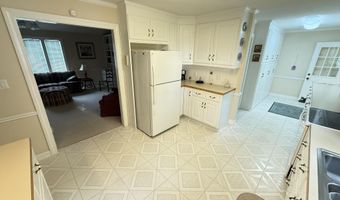172 Simmons Mill Rd, Albertson, NC 28508