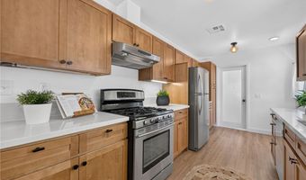 722 Royce St, Altadena, CA 91001