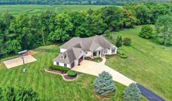 5695 N London Rd, Fairland, IN 46126
