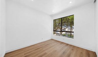 105 S Marguerita Ave A, Alhambra, CA 91801