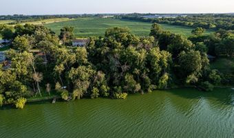 1701 Oakwood Ter, Albert Lea, MN 56007