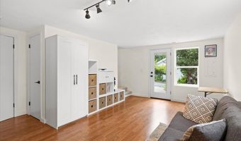 1840 Crestview Dr, Ashland, OR 97520