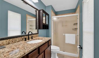416 Harvest Hill Ct, Ballwin, MO 63021