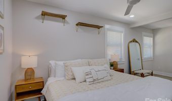 3423 Sudbury Rd, Charlotte, NC 28205