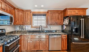 82 1st St Ct, Atkins, IA 52206