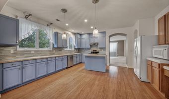1221 Shadow Ln, Fernley, NV 89408