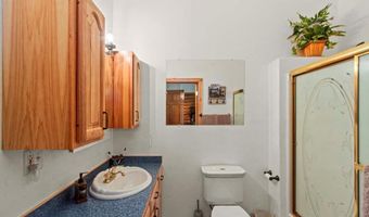1650 Crown Point Pkwy, Cascade, ID 83611