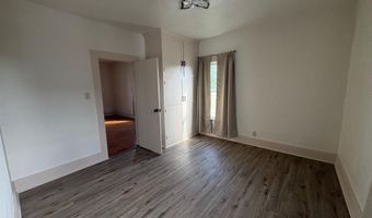 715 Grand Ave, Alden, IA 50006