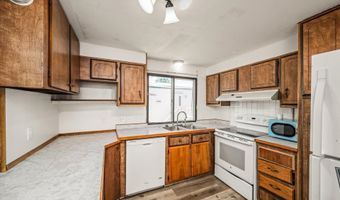 2145 31ST St 23, Springfield, OR 97477