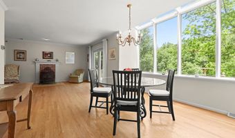 2712 CRYSTAL Ln, Baldwin, MD 21013
