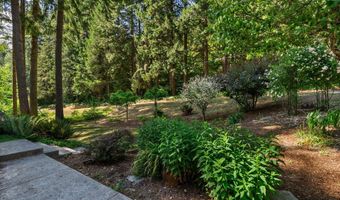 22276 VAUGHN Rd, Veneta, OR 97487