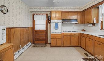 788 Alexander Rd, Alexander, NC 28701